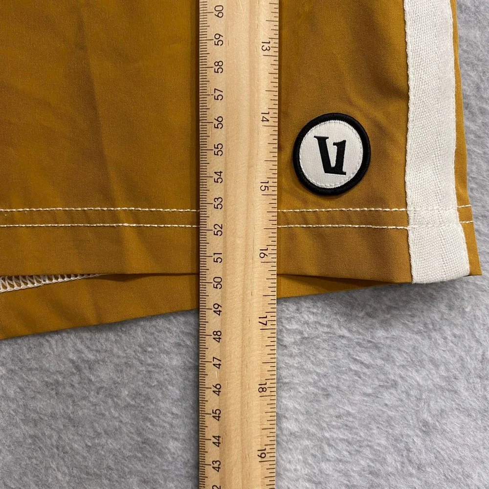 Vuori Shorts Mens 33 Dark Golden Heather Puerto Boardshort V3004